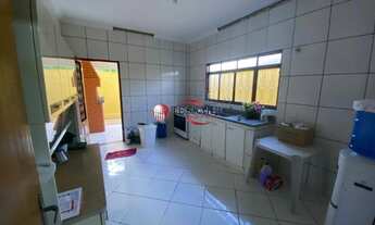 Imagem 7: Aluga -Casa Residencial São José do Rio Preto - SP 3 Dormitórios com AE no corredor, cozin