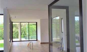 Imagem 7: Linda casa nova com 04 suítes e vista para a mata no Alphaville Gênesis ll