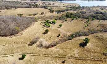 Imagem 2: Excelente Fazenda no Município de Unaí-MG com 125 hectares