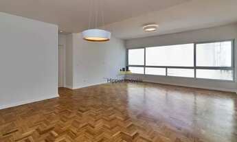 Imagem: Apartamento reformado por arquiteta, em