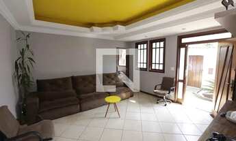 Imagem 2: Casa à Venda - Monte Castelo, 3 Quartos, 202 m2