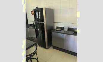 Imagem 5: Casa em condomínio, estilo neo clássica com 3 quartos com suítes 3 salas sendo uma com lar