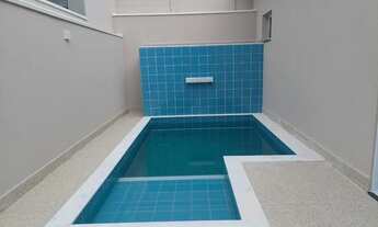 Imagem 2: Casa para Venda com Piscina no Condomínio Bréscia