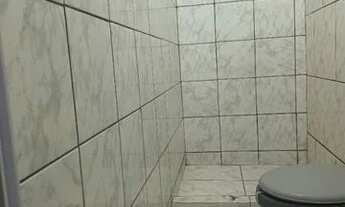 Imagem 2: Realengo, M. Bastos. Casa, quarto, sala, coz banh, toda em piso. R$ 520