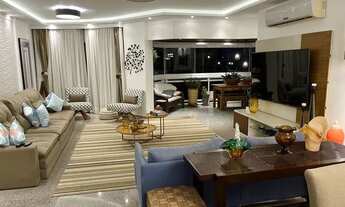 Imagem: 4 dormitórios, 4 suítes, 204 m2