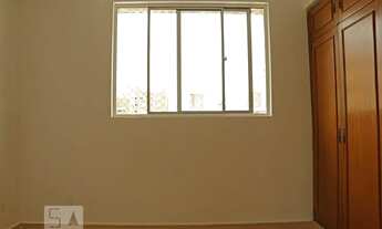 Imagem 7: Apartamento para Aluguel - Água Verde, 3 Quartos, 65 m2