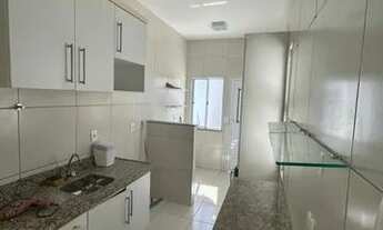 Imagem 6: Casa duplex para locação com móveis projetados e cortina nos quartos