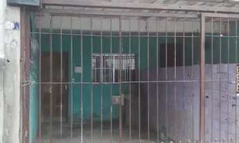 Imagem: Alugo 3 cômodos banheiro e garagem