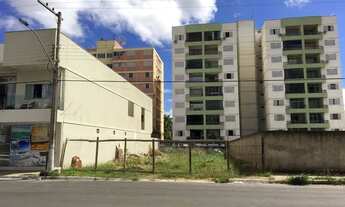 Imagem 5: Área comercial em frente a Praça quatro Rodas em Caldas Novas com 408 metros