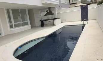 Imagem 2: Casa em Condomínio para Venda em Alphaville Santana de Parnaíba-SP