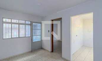 Imagem 3: Casa para Aluguel - Jardim Botucatu, 1 Quarto, 35 m2