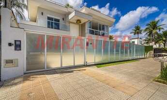 Imagem: Sobrado de 700m² com 5 quartos em Parque