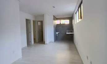 Imagem 4: Apartamento térreo com área externa no Bairro dos Estados - João Pessoa - PB