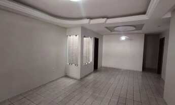 Imagem: Casa grande na região da Cohama/pinheiros