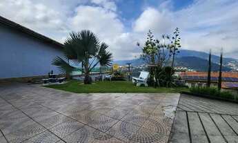 Imagem 4: Casa para Locação em Teresópolis, Panorama, 4 dormitórios, 1 suíte, 3 banheiros, 4 vagas