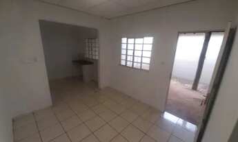 Imagem 3: Casa individual. Bairro Guanandi 2, de 1 quartos, sala, cozinha, banheiro e varanda