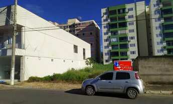 Imagem 6: Área comercial em frente a Praça quatro Rodas em Caldas Novas com 408 metros