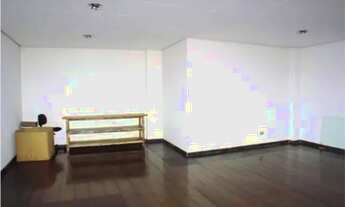 Imagem 5: Claro, amplo, um por andar. Rua tranquila, próximo ao Clube Pinheiros