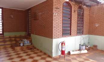 Imagem 2: VENDO OTIMA CASA 2 DORMITÓRIOS SUMAREZINHO