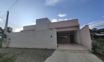 Imagem 2: Casa em Balneário Piçarras-SC, 3 quartos sendo 1 suíte, locação anual, bairro Itacolomy