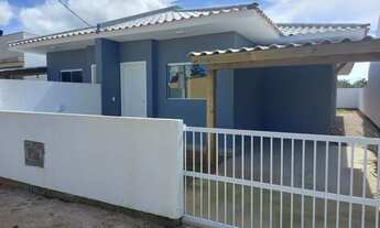 Imagem 2: CASA 3 Dormitórios, com laje, com Quintal e Garagem Coberta - no Rio Vermelho