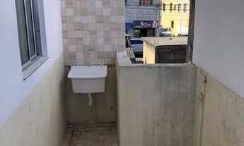 Imagem 4: Casa 1 quarto, 1andar, frente de rua, na rua principal de Castelo Branco