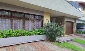 Imagem: Casa para Venda - 320m², 5 dormitórios