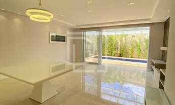 Imagem 7: Casa mobiliada para locação em Alphaville, 4 suítes, piscina