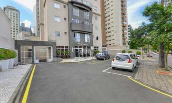 Imagem 2: Studio para venda possui 35 metros quadrados com 1 quarto em Alto da Glória - Curitiba - P