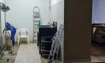 Imagem 3: Aluga-se: Casa agradável, com piscina, em excelente localização. R$ 3.500,00