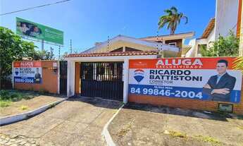 Imagem 4: Casa em Ponta Negra com localização privilegiada