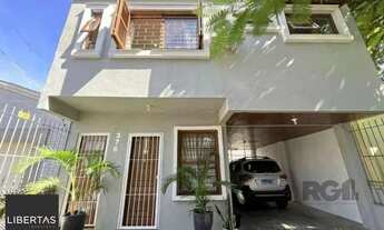 Imagem: Casa - 4 dorms. - 2 vagas - 200 m² - Partenon