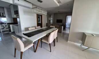 Imagem 3: Apto andar alto com três quartos - Solar da Praia