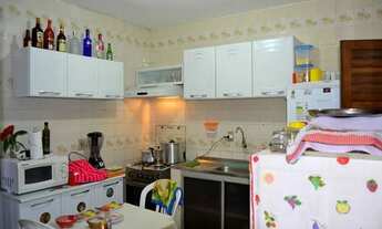 Imagem 3: Excelente duplex no Portal do Poço (300 m², 3/4 sendo 02 suítes, piscina)