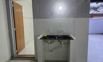 Imagem 6: Casa de esquina com quintal diferenciado no Salin