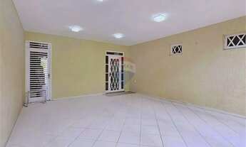 Imagem 2: Casa á Venda no bairro da Prata com 5 Quartos sendo 2 Suítes