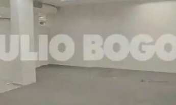 Imagem 3: Oportunidade no Centro da Tijuca. Excepcional loja comercial, localização privilegiada no