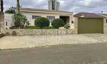 Imagem: Residência Com Amplo Quintal - Oficinas