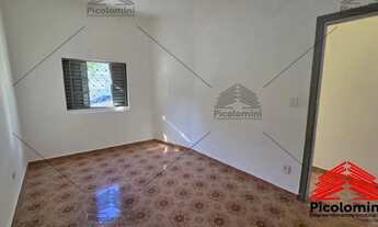 Imagem 4: Casa Térrea com 2 quartos sala ampla cozinha banheiro quintal piso frio travessa da Avenid