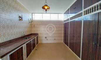 Imagem 4: Casa de rua - / Residencial / Jardim Belém