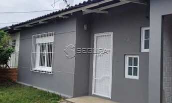 Imagem: Casa em alvenaria possui 2 dormitórios