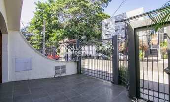 Imagem 6: Casa 4 quarto(s), no bairro Santa Cecília