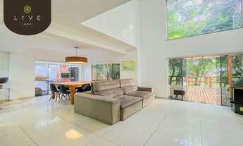 Imagem 3: Sobrado à venda no Condomínio Bosque do Bacacheri, com 03 suítes, 02 vagas de garagem no b