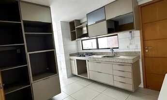 Imagem 2: Apartamento de alto padrão no Altiplano, com vista definitiva e posição nascente sul