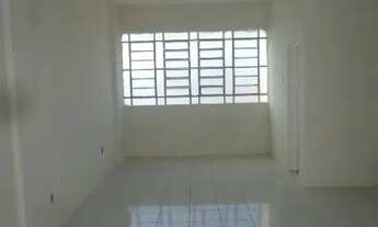 Imagem 2: CENTRO - RUA LIBERATO BARROSO, 307 ED TRIUNFO. - SALA, BANHEIRO SOCIAL