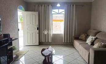 Imagem 7: Casa à Venda no Centro - Terreno de Esquina