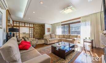 Imagem 2: PORTO ALEGRE - Casa Padrão - Vila Assunção