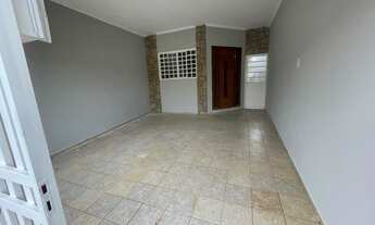 Imagem 2: Oportunidade Casa Araras, a 400 metros do centro!