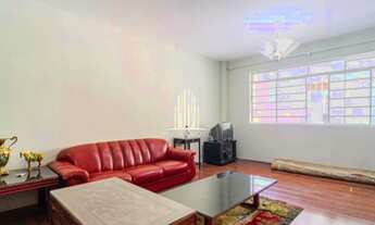 Imagem: Casa à venda com 210m², 3 quartos e 2