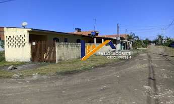 Imagem: Casa para venda possui área gourmet, com